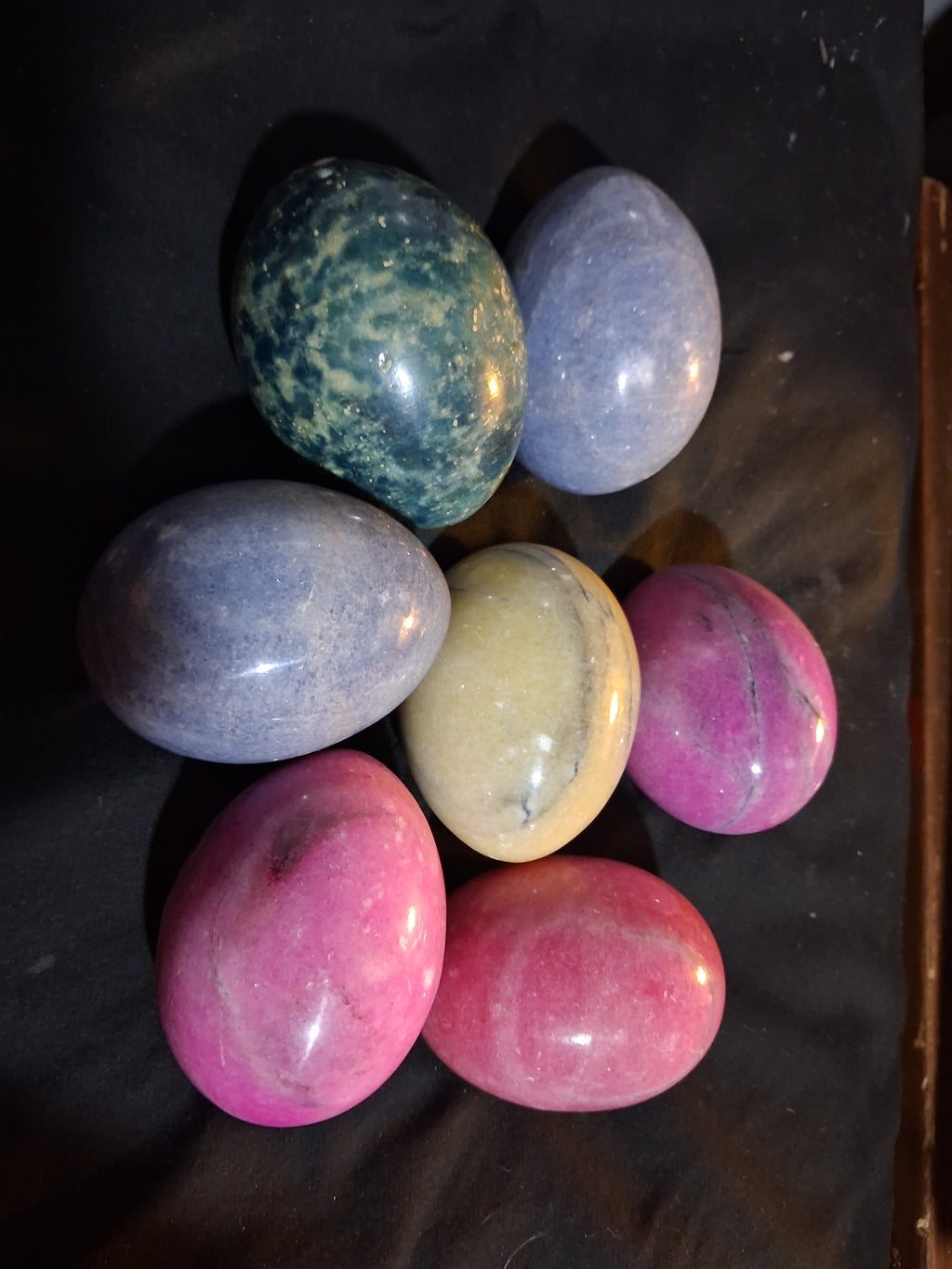 Polished Gemstone & Marble Decorative Eggs – Natural Stone Carvings (Assorted Colors)